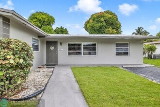 1351 NW 54th Ave in Lauderhill, FL - Building Photo - Building Photo