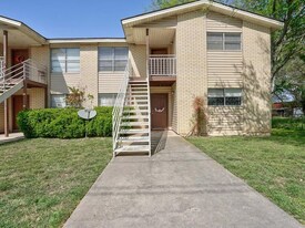 20105 San Marcos Hwy in San Marcos, TX - Building Photo