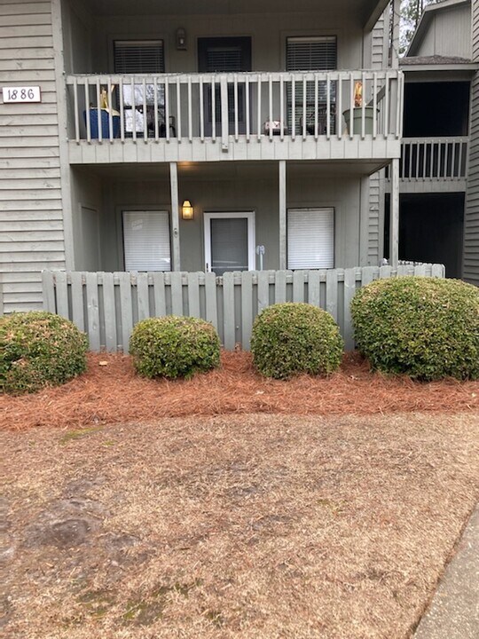 1886 Tryon Dr in Fayetteville, NC - Building Photo