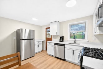 627 2nd St, Unit 625 in Verona, PA - Building Photo - Building Photo