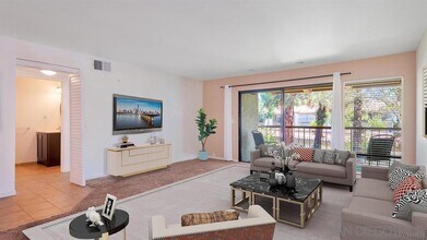 12515 Oaks N Dr in San Diego, CA - Building Photo - Building Photo