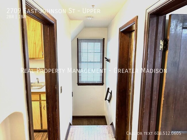 2709 E Johnson St in Madison, WI - Building Photo - Building Photo