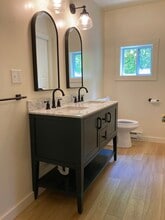 412 Main St, Unit Rear Apt 2 in Alexandria, PA - Foto de edificio - Building Photo