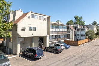 Canyon Club in Boulder, CO - Building Photo - Building Photo