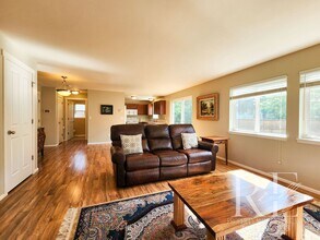 7815 Celtic Loop NW in Silverdale, WA - Building Photo - Building Photo
