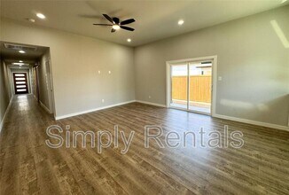 2025 Stuart St in Greenville, TX - Building Photo - Building Photo