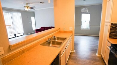 14550 Fonmeadow Dr in Houston, TX - Building Photo - Building Photo