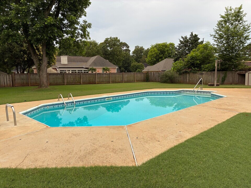 111 Weatherstone Pl in Kathleen, GA - Building Photo