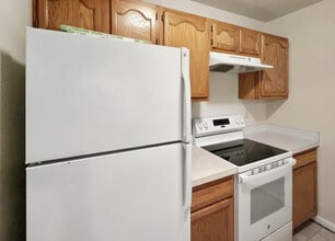 3615 Harbor Rd in Chesapeake Beach, MD - Building Photo - Building Photo