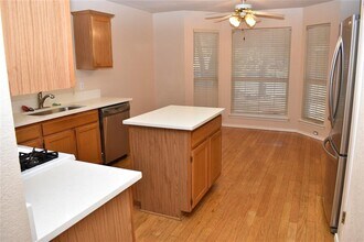 4119 Columbine Dr in Austin, TX - Building Photo - Building Photo