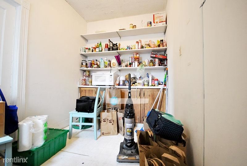 22 Glenville Ave-Unit -# 203 in Boston, MA - Building Photo