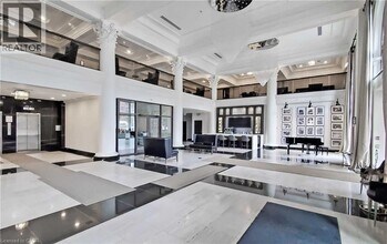 112 King St E in Hamilton, ON - Building Photo - Building Photo