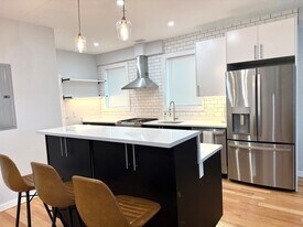 28 Linden St, Unit #1 in Boston, MA - Building Photo