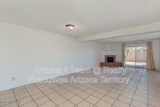 4210 E Presidio Rd in Tucson, AZ - Building Photo - Building Photo
