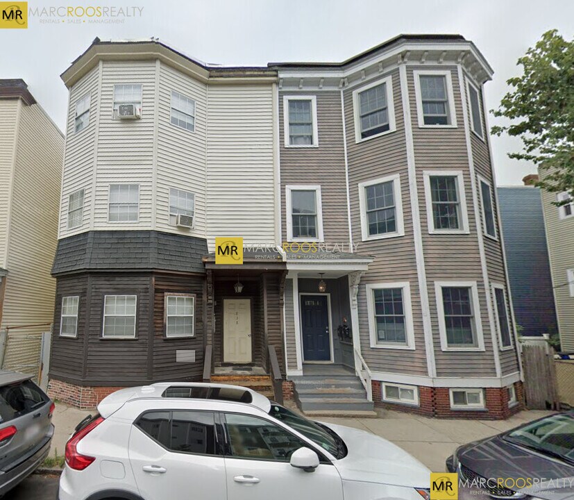 838 E 2nd St in Boston, MA - Foto de edificio