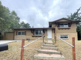 8107 Lafayette St in Denver, CO - Building Photo