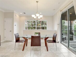 23430 Alamanda Dr in Bonita Springs, FL - Foto de edificio - Building Photo