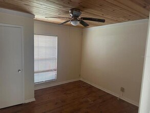 212 N Chestnut Rd in Lakeland, FL - Building Photo - Building Photo