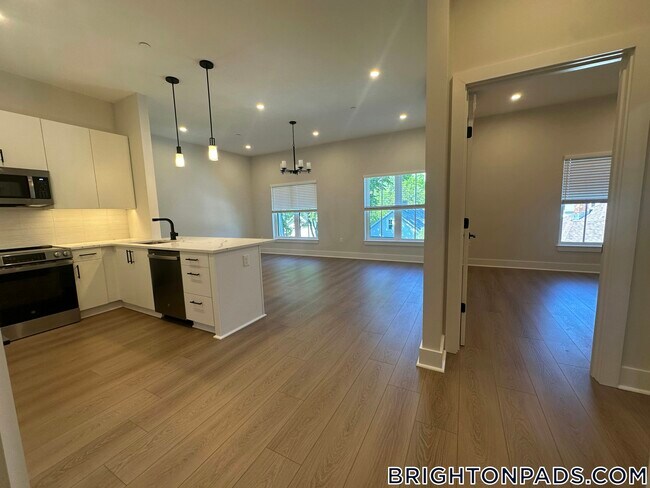 property at 9 Newton St