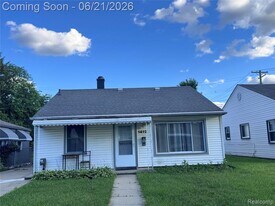 1412 E Goulson Ave in Hazel Park, MI - Building Photo
