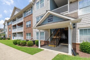 Hanover Ridge Apartments in Antioch, TN - Building Photo