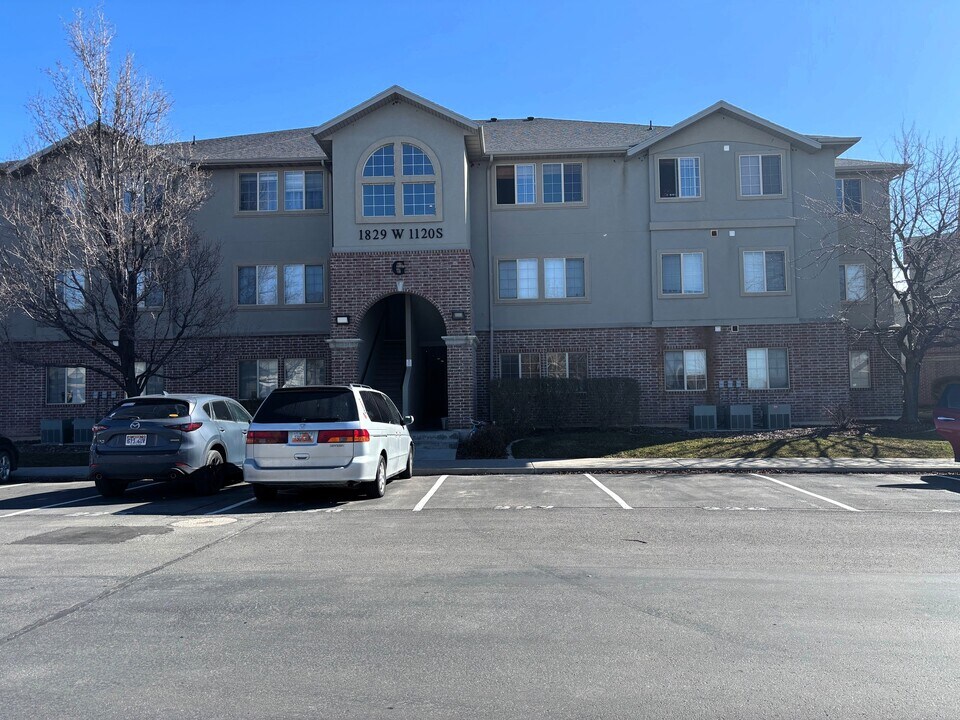 1829 W 1120 S in Springville, UT - Building Photo