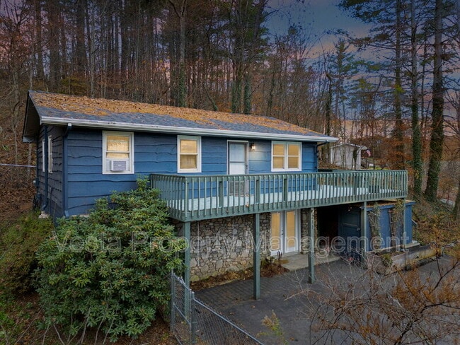 property at 211 Old Gibbs Rd