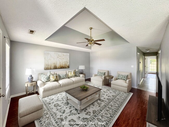 property at 415 E Roosevelt Ave