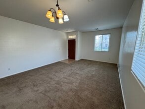 17684 W Desert Bloom St in Goodyear, AZ - Building Photo - Building Photo