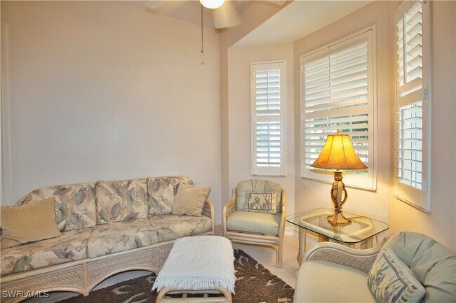 property at 825 Bentwater Cir