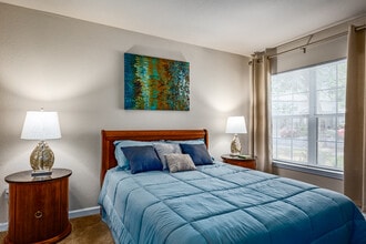 Hawthorne Groves in Orlando, FL - Building Photo - Interior Photo