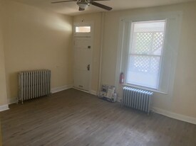 509 Richwood Ave, Unit 1 in Baltimore, MD - Building Photo