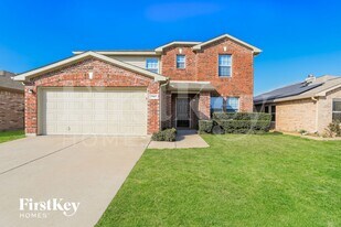 3905 Mantis St, Unit 2401 in Fort Worth, TX - Building Photo