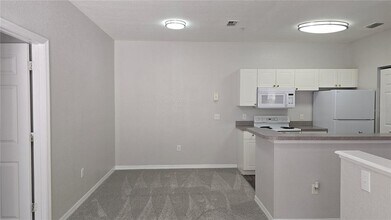 875 Grand Regency Pointe in Altamonte Springs, FL - Building Photo - Building Photo