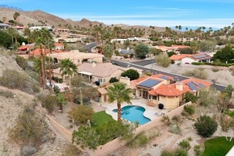 10 Venus Dr in Rancho Mirage, CA - Building Photo - Building Photo
