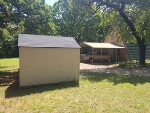 7354 Waterloo Wood Rd in Edmond, OK - Building Photo - Building Photo