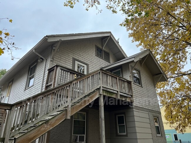 1109 42nd St in Des Moines, IA - Building Photo - Building Photo