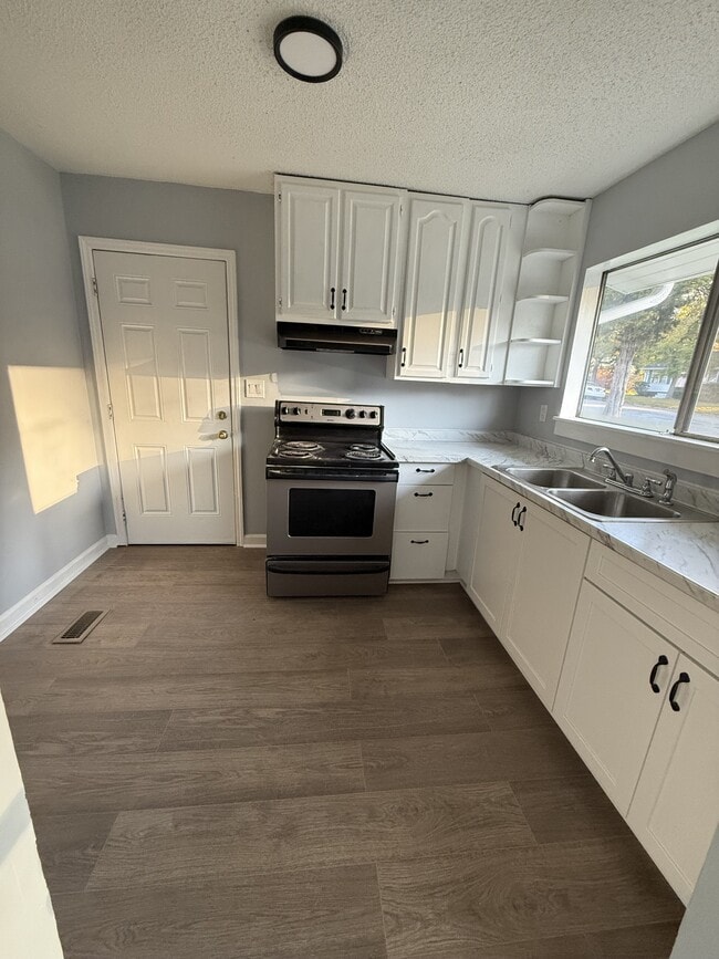 1624 Alice Ave in Greensboro, NC - Building Photo - Building Photo