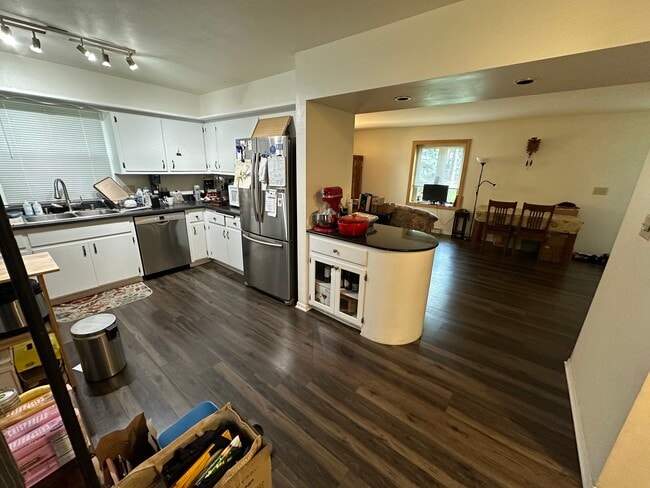 1934 River Park Ct, Unit 1934 in Wauwatosa, WI - Building Photo - Building Photo