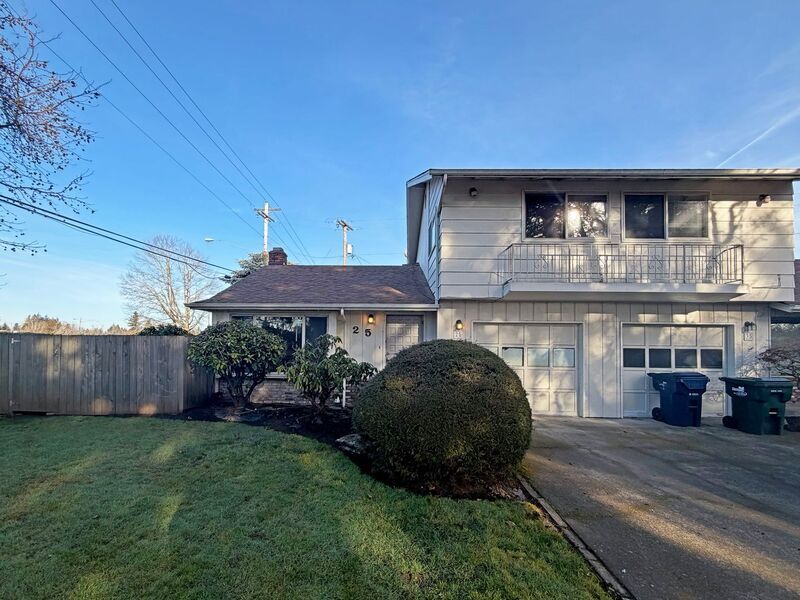 25 Wedgewood Dr in Eugene, OR - Building Photo