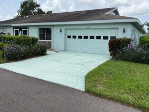 2429 Lancaster Dr in Sun City Center, FL - Building Photo - Building Photo