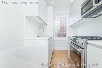 17 Forest St, Unit #22 in Cambridge, MA - Foto de edificio - Building Photo