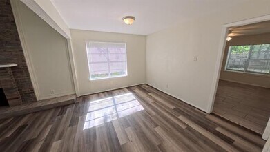 14 Merrie Cir in Richardson, TX - Building Photo - Building Photo