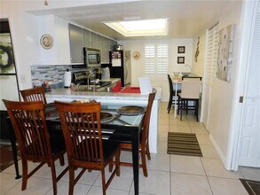 107 Windward Pl in Oldsmar, FL - Building Photo - Building Photo