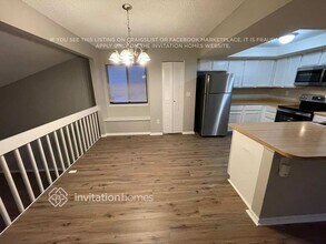 18856 E Utah Cir in Aurora, CO - Foto de edificio - Building Photo