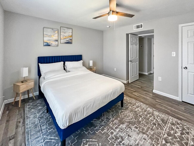 16951 Addison Rd, Unit SI ID1507124P in Addison, TX - Foto de edificio - Building Photo