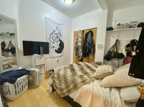 15 Higgins St, Unit A in Boston, MA - Foto de edificio - Building Photo