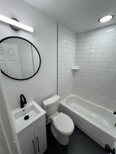 2702 W 7th St, Unit 1 in Chester, PA - Foto de edificio - Building Photo