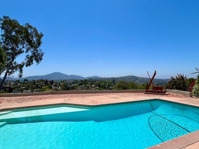 property at 9395 Lavell St