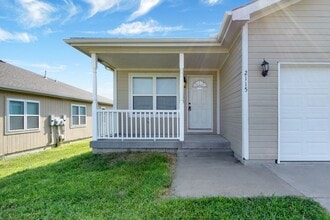 2115 Killdeer Rd in Junction City, KS - Building Photo - Building Photo